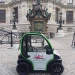 Conduciendo en un tour por París